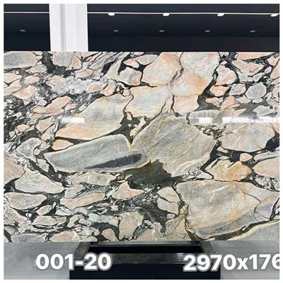 Notre Dame márvány